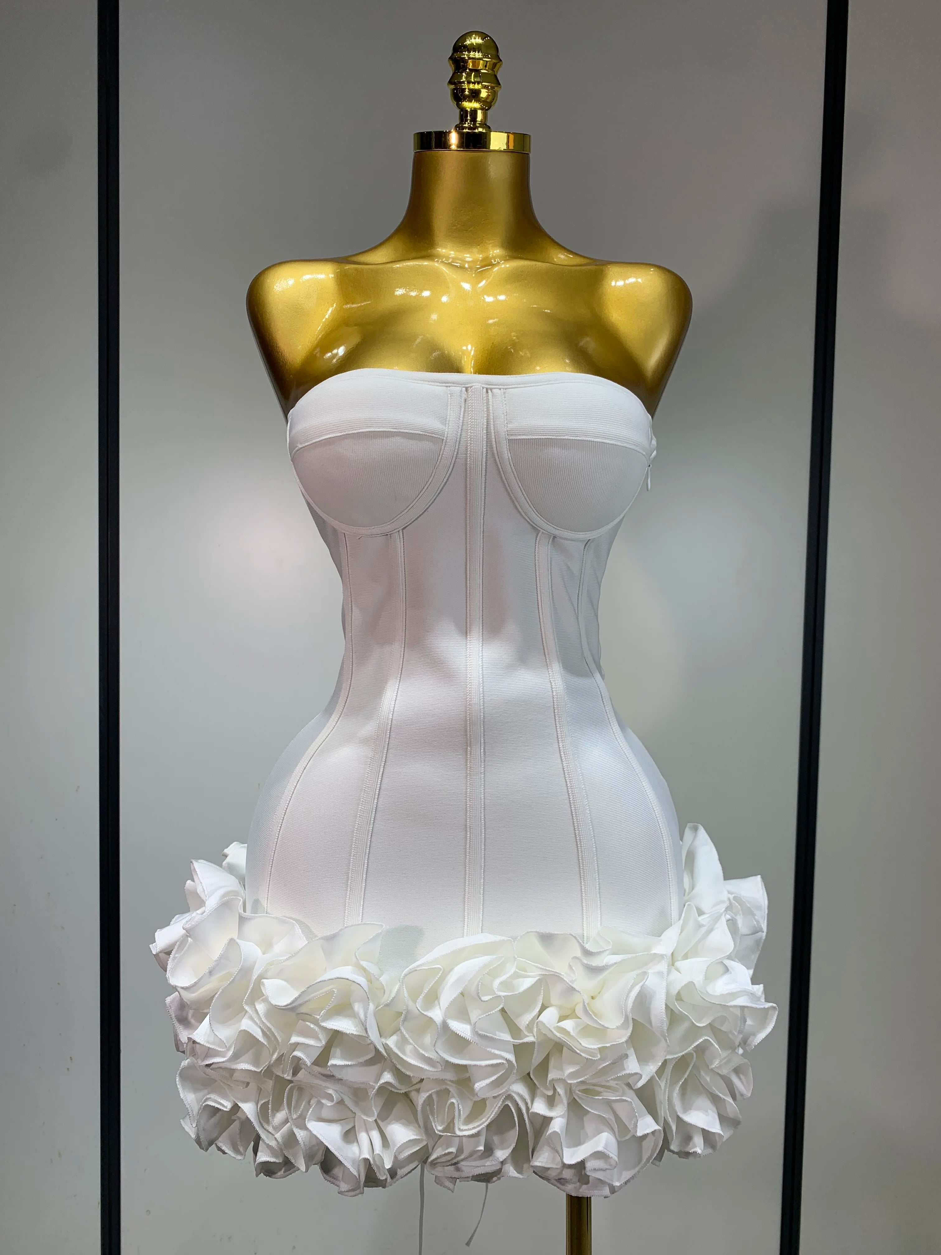 Women Sexy Strapless Backless Flower Embellished Mini Bandage Dress Bodycon Celebrity Party Cocktail Evening Party Club Dresses