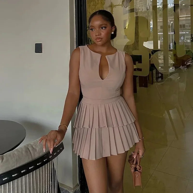 Fashionable V-Neck Sleeveless Vest Top And Pleated Mini Skirt Set Women&